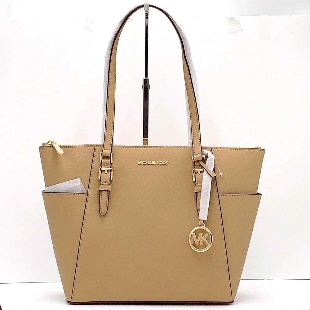 MICHAEL KORS CHARLOTTE LARGE TOP ZIP TOTE CAMEL COLOR